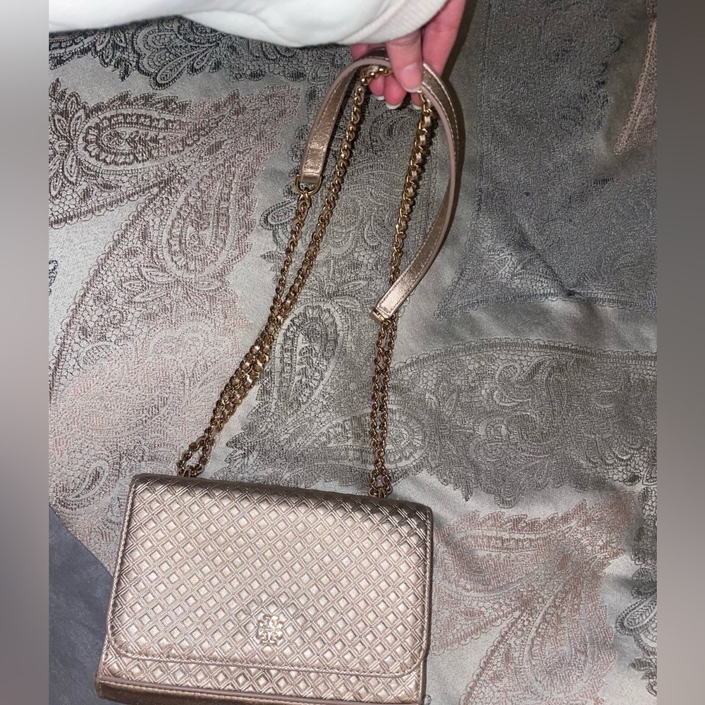 Tory Burch Marion Shrunken Shoulder Bag